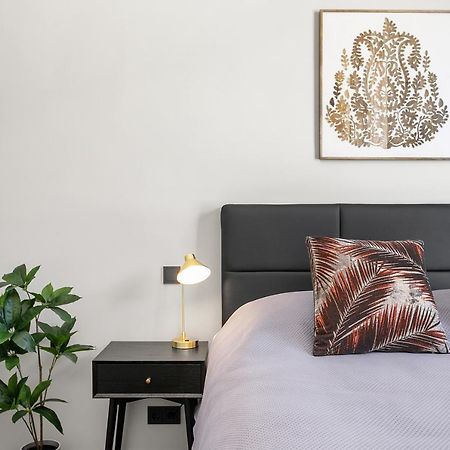 Modern Downtown Apartment - Harbour View Рейкявик Екстериор снимка