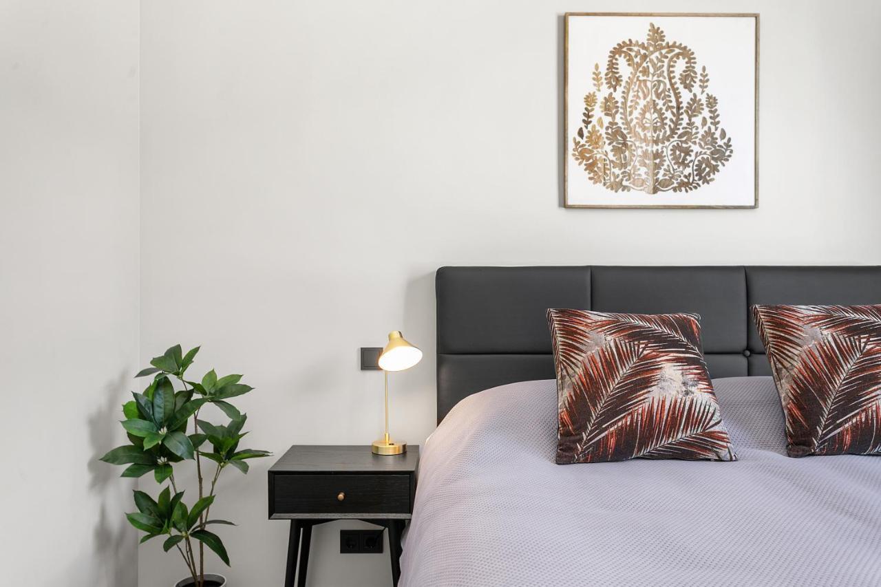 Modern Downtown Apartment - Harbour View Рейкявик Екстериор снимка