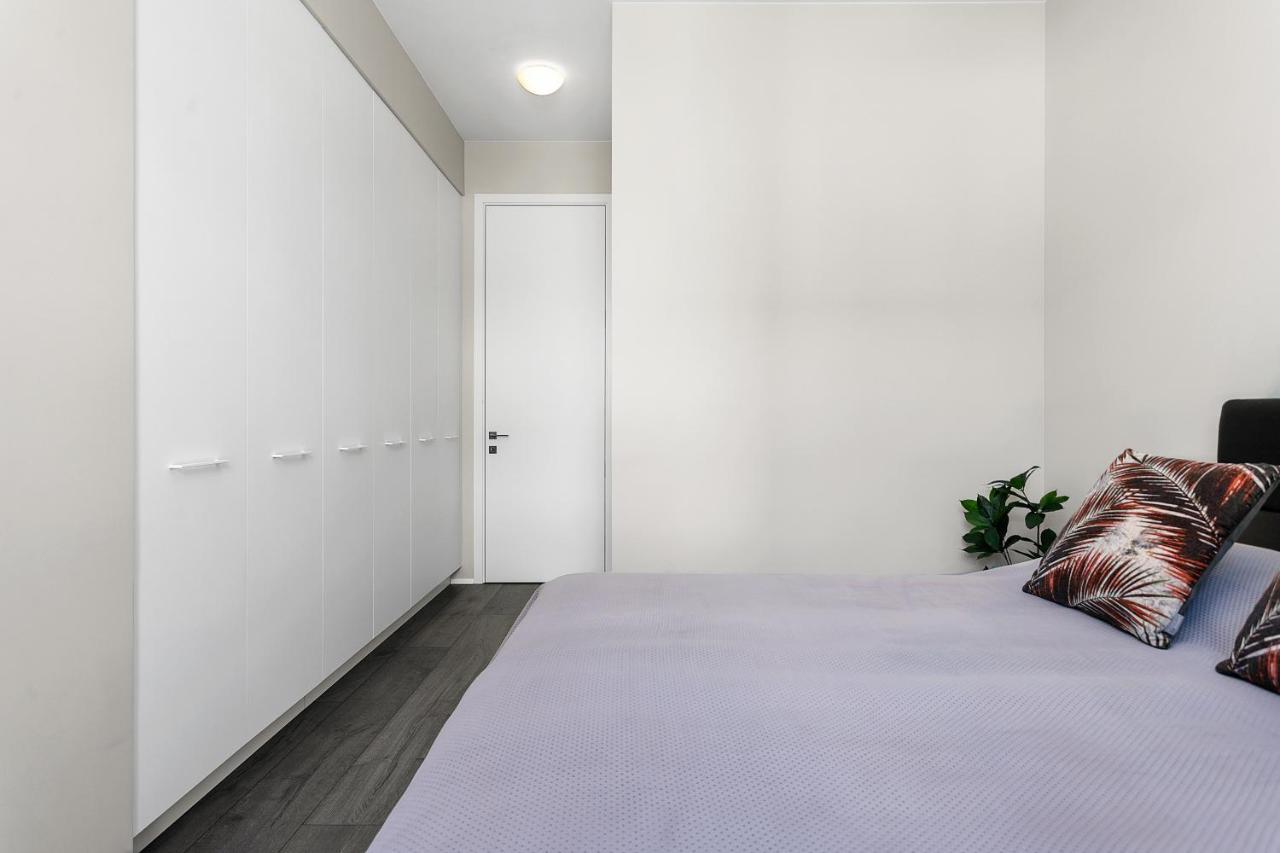 Modern Downtown Apartment - Harbour View Рейкявик Екстериор снимка